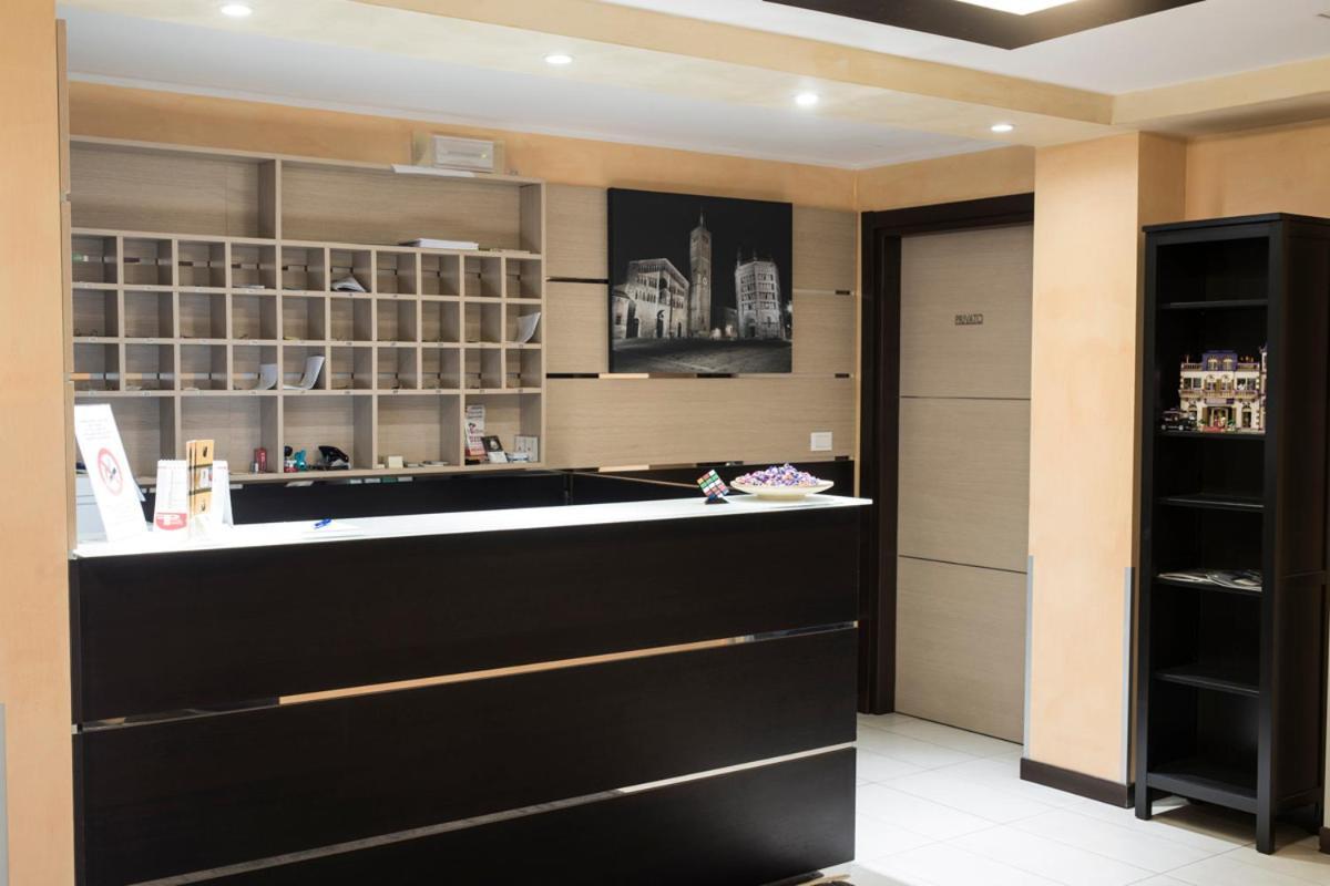 Corte Business 3* Cavriago