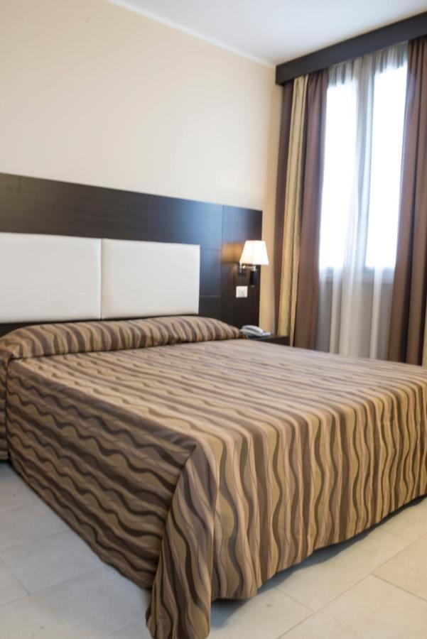 Corte Business 3* Cavriago